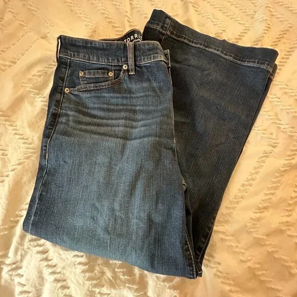 Torrid high-rise wide leg ankle crop Jeans size 14 - Picture 1 of 3